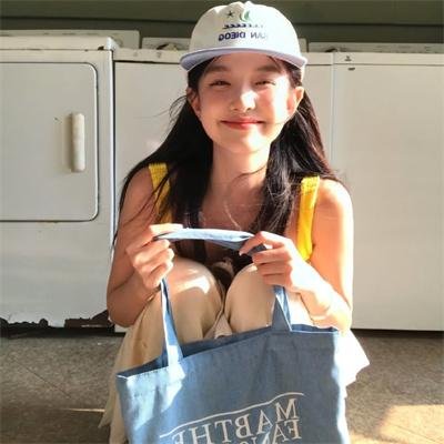 彩凤云裳